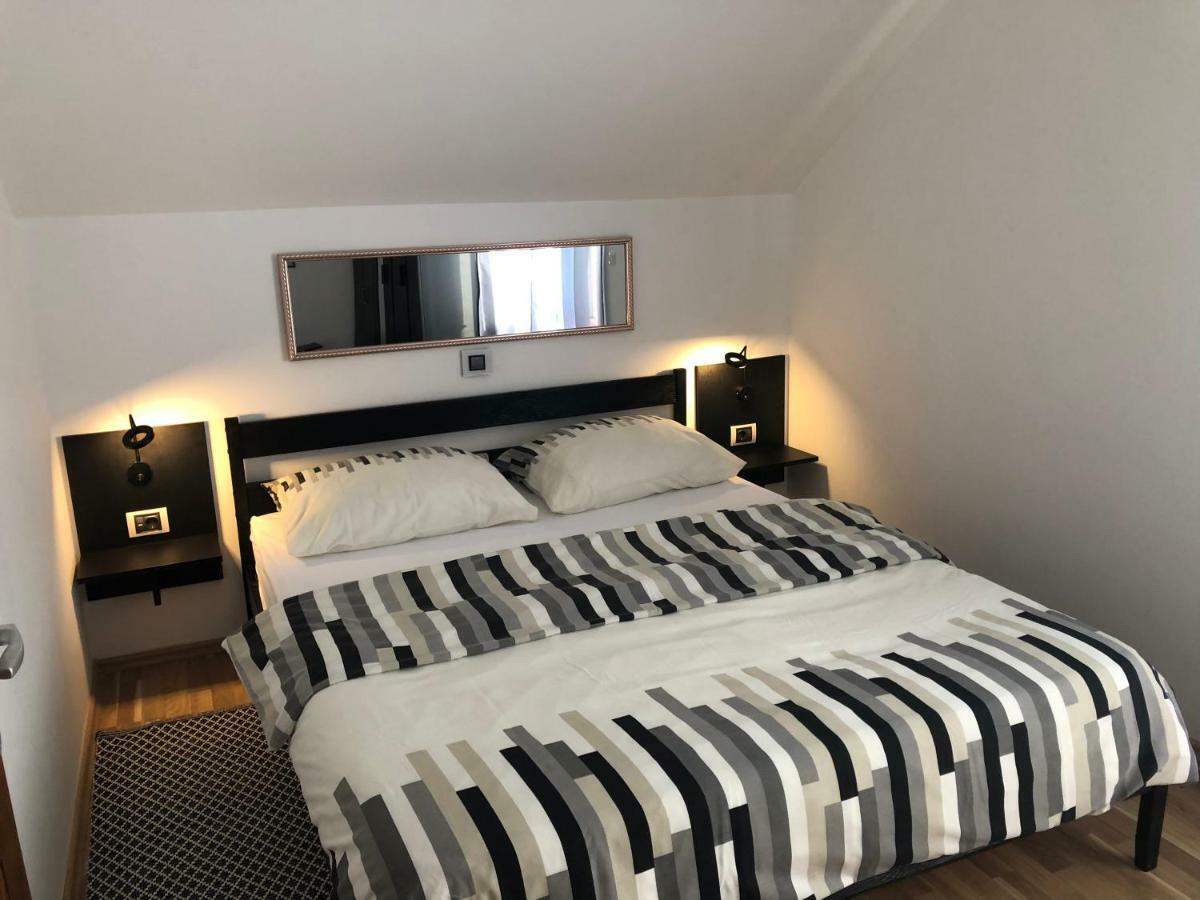D.I.M. Holiday House Селище Дрезницко Екстериор снимка